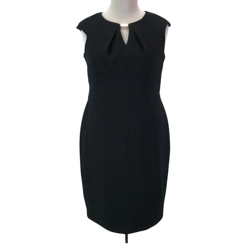 Donna Ricco little black dress sheath size 4